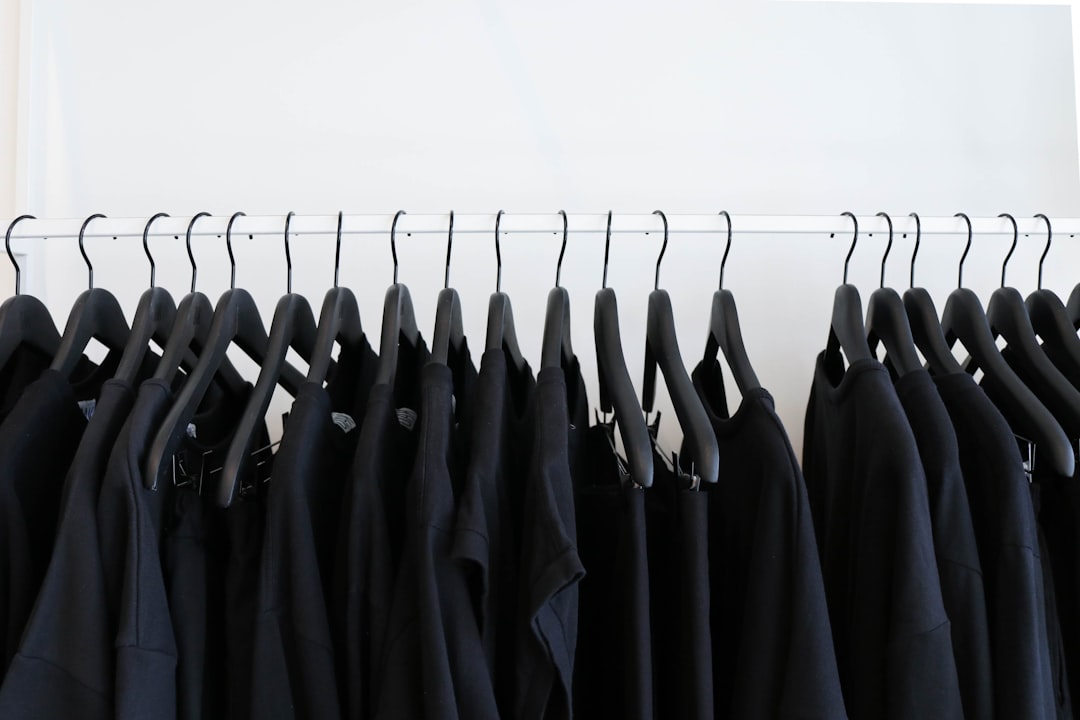 Photo Nouns: app, phone, clothing, body Image: Smartphone with clothing and body silhouette
